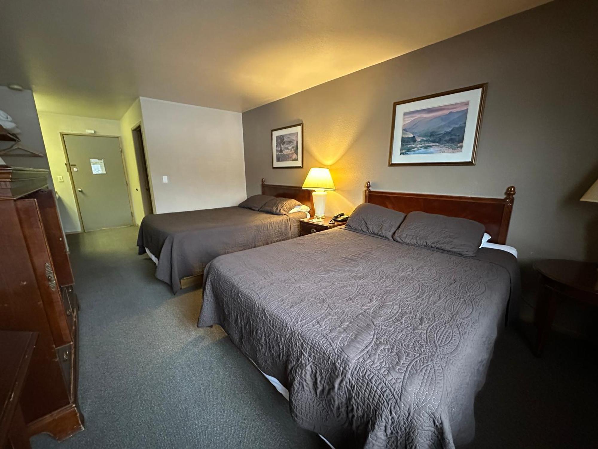 Timber Lodge Inn Cle Elum Extérieur photo